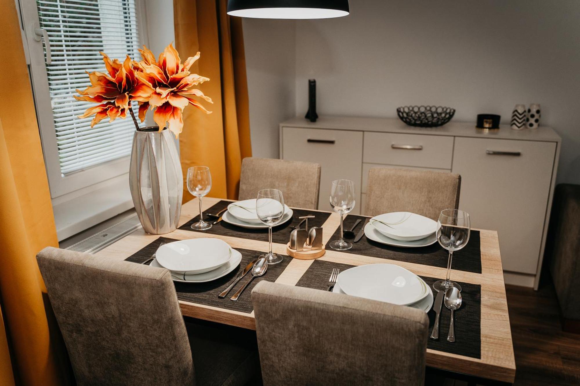 Old Town City Center Apartment 2 - Private Parking Included Кошице Экстерьер фото